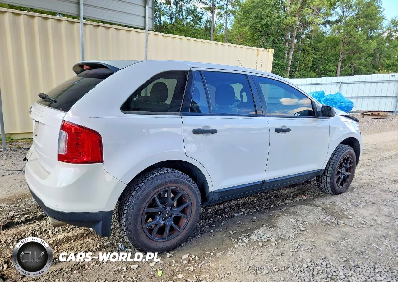 2014 Ford Edge Se VIN:2FMDK3GC3EBA81512 - 3