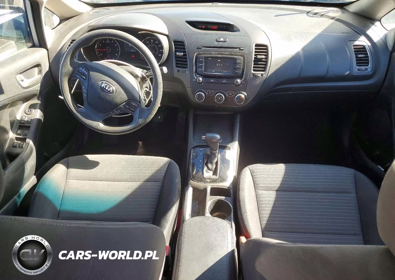 2017 Kia Forte Lx VIN:3KPFL4A73HE116560 - 8