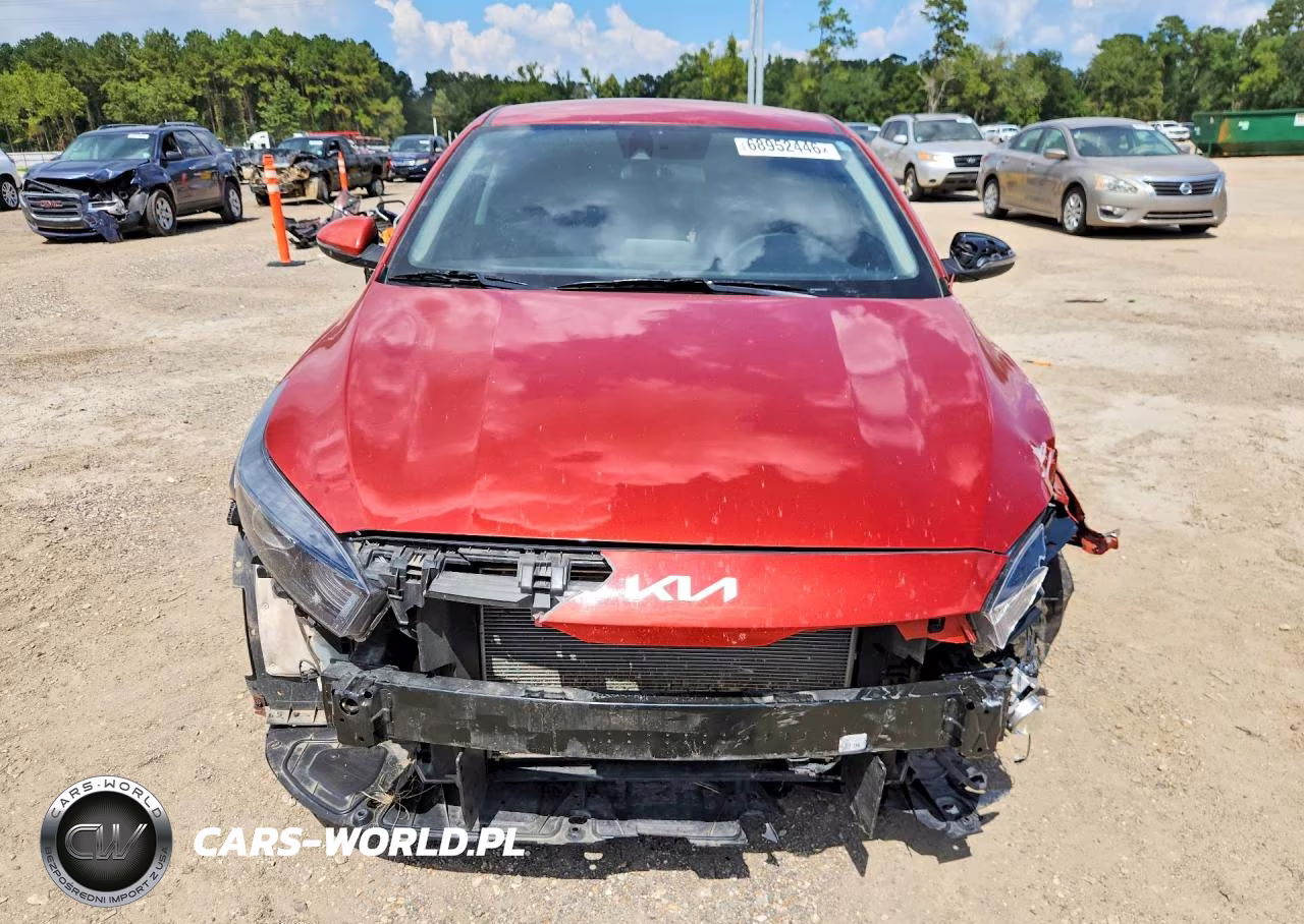 2024 Kia Forte Lxs VIN:3KPF24AD5RE726017 - 5