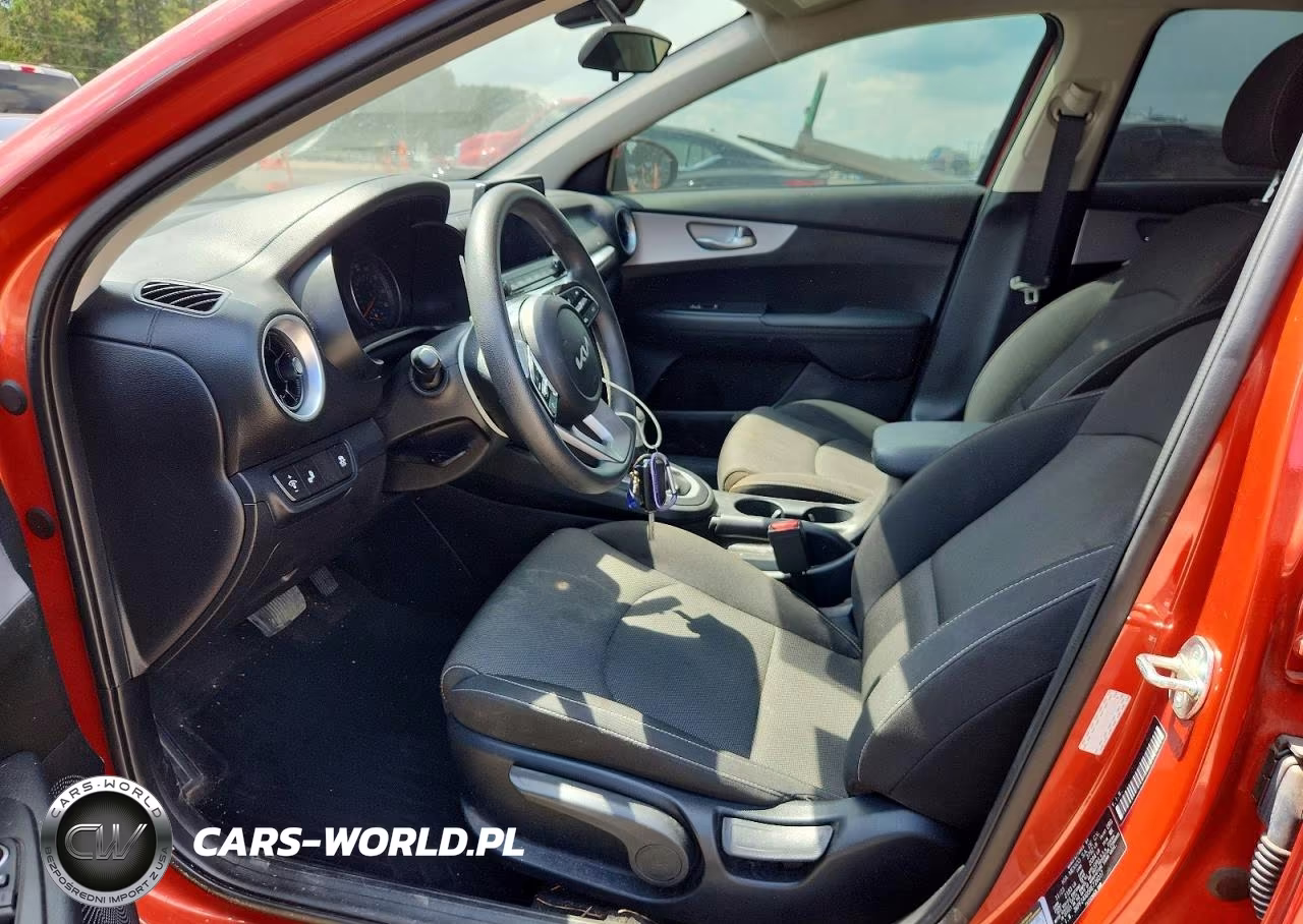2024 Kia Forte Lxs VIN:3KPF24AD5RE726017 - 7