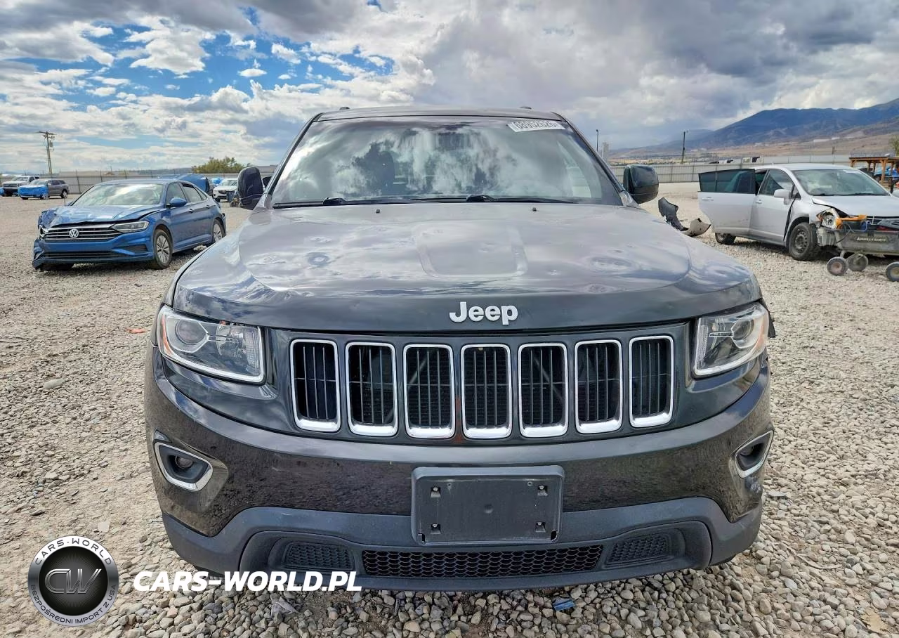 2015 Jeep Grand Cherokee Laredo VIN:1C4RJFAG4FC950176 - 5