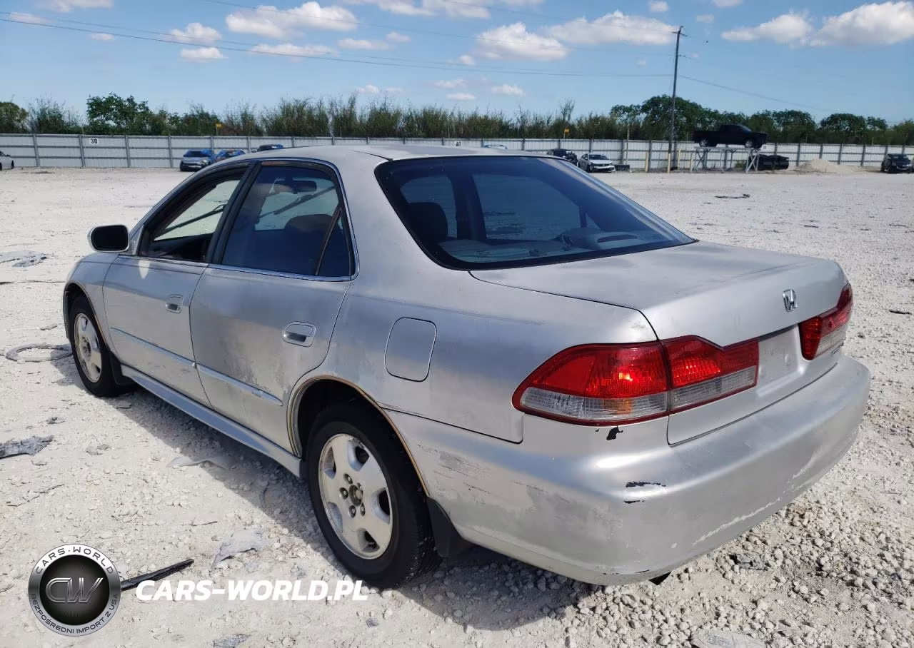 2002 Honda Accord Ex VIN:1HGCG16572A005597 - 3