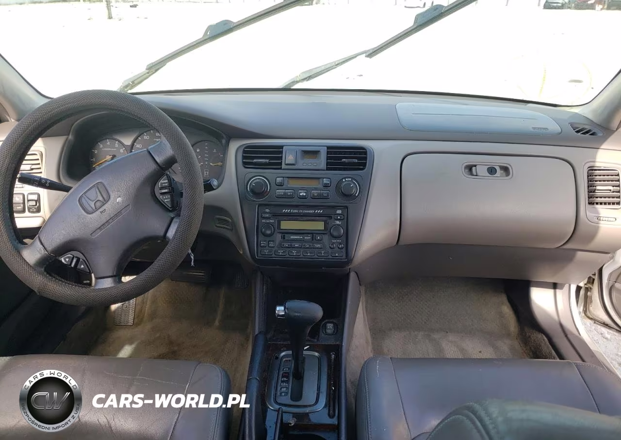 2002 Honda Accord Ex VIN:1HGCG16572A005597 - 9