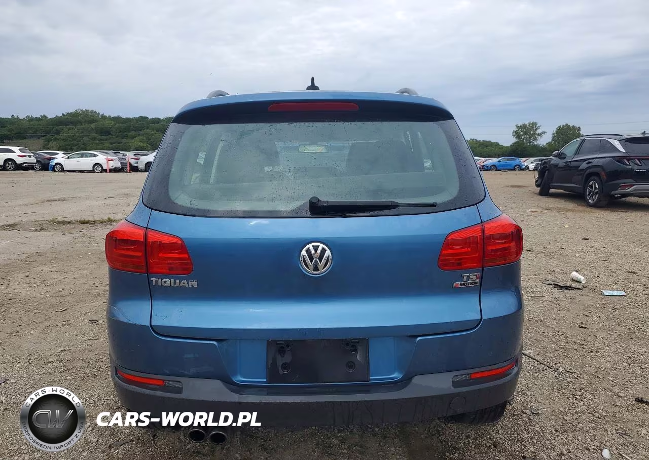 2017 Volkswagen Tiguan S VIN:WVGBV7AX8HW501981 - 6