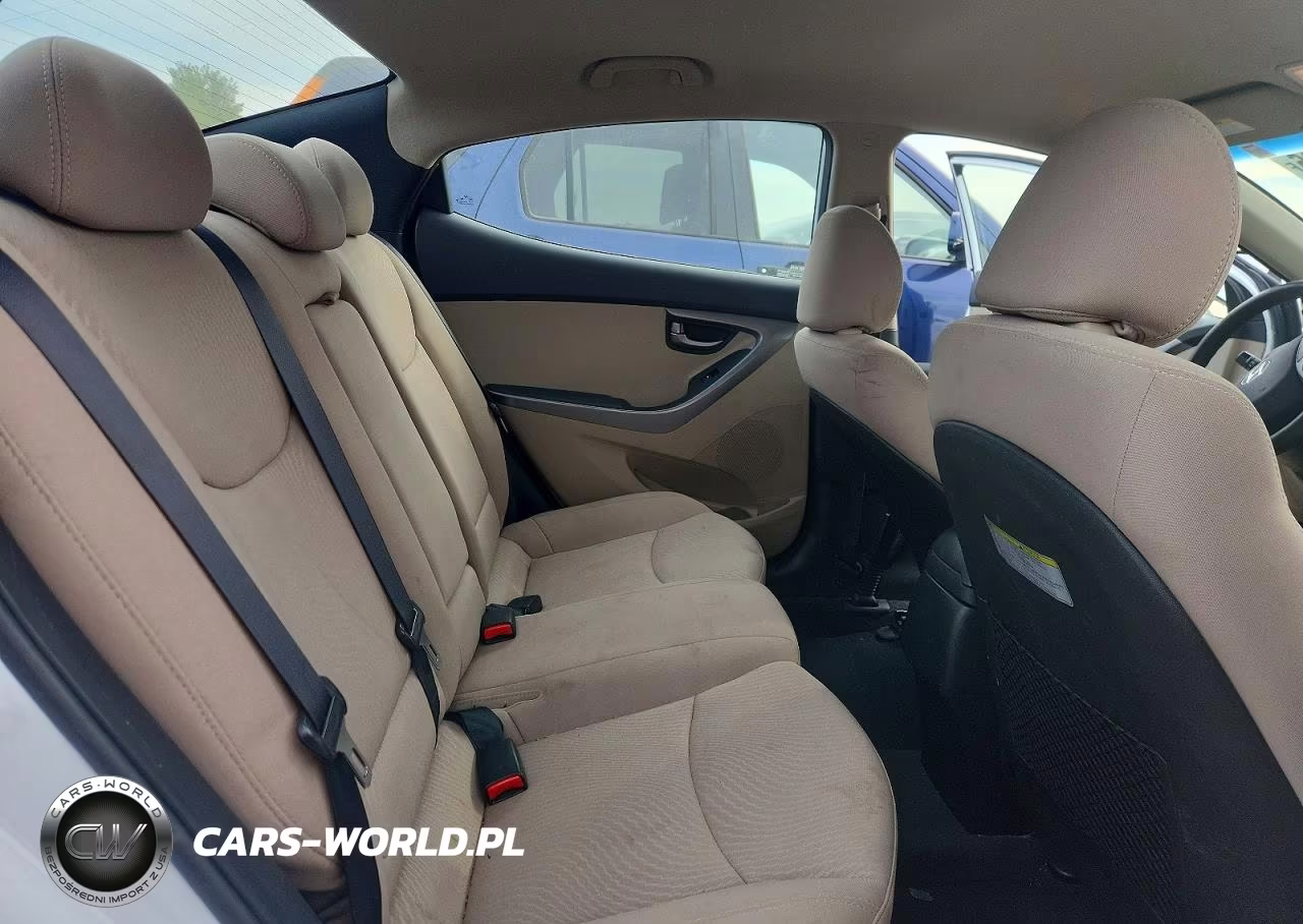 2016 Hyundai Elantra Se VIN:5NPDH4AE9GH743961 - 10
