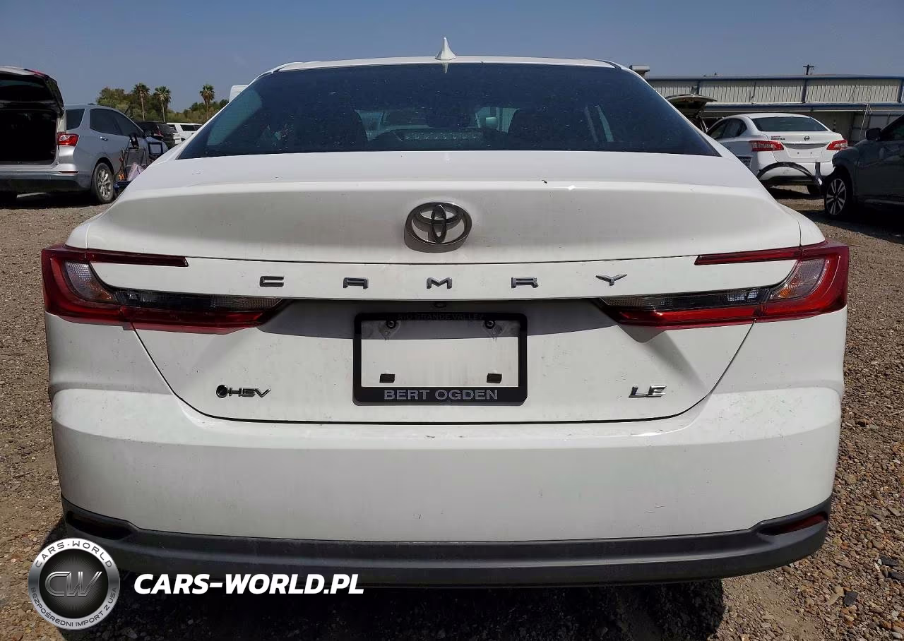 2025 Toyota Camry Le VIN:4T1DAACK6SU001565 - 6