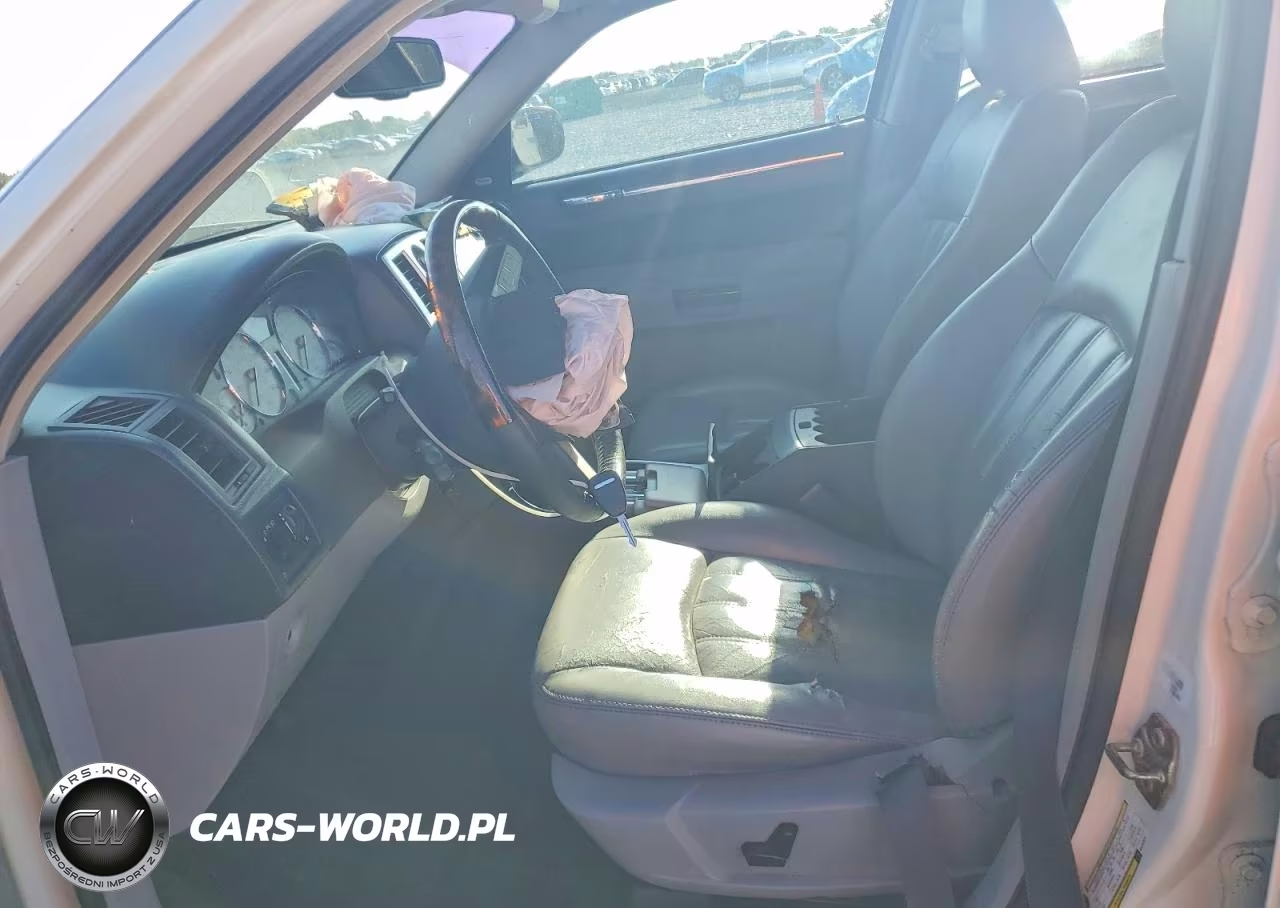 2006 Chrysler 300C VIN:2C3KA63H96H293822 - 7