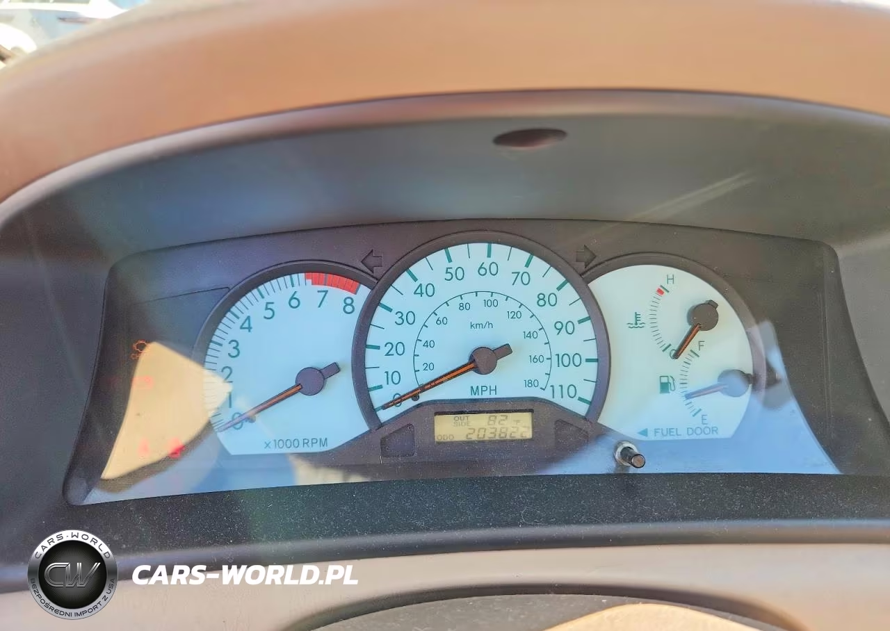 2004 Toyota Corolla Le VIN:2T1BR32E34C310096 - 9