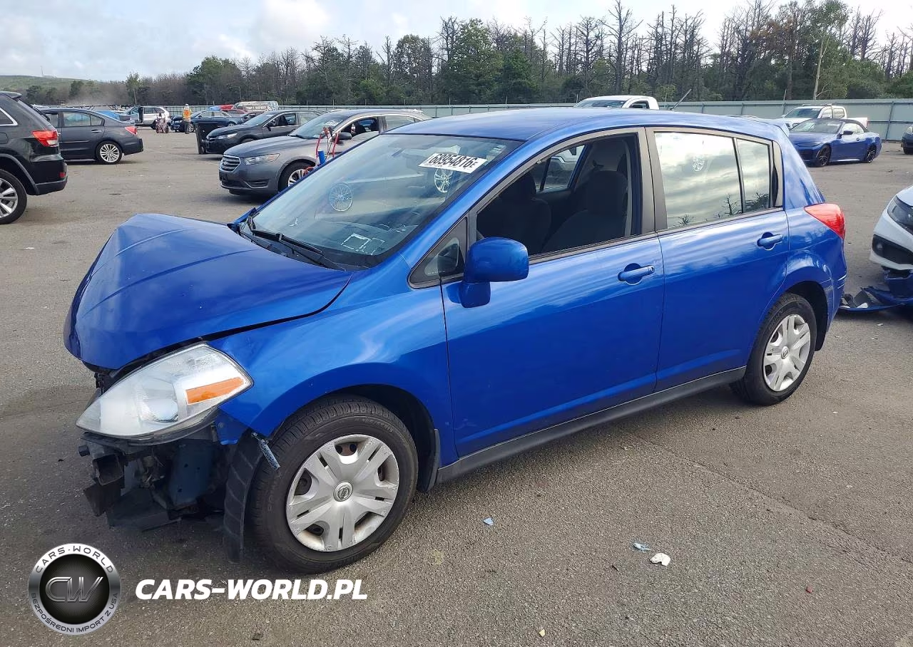 2012 Nissan Versa 1.8 S – zdjęcie 1 z 13