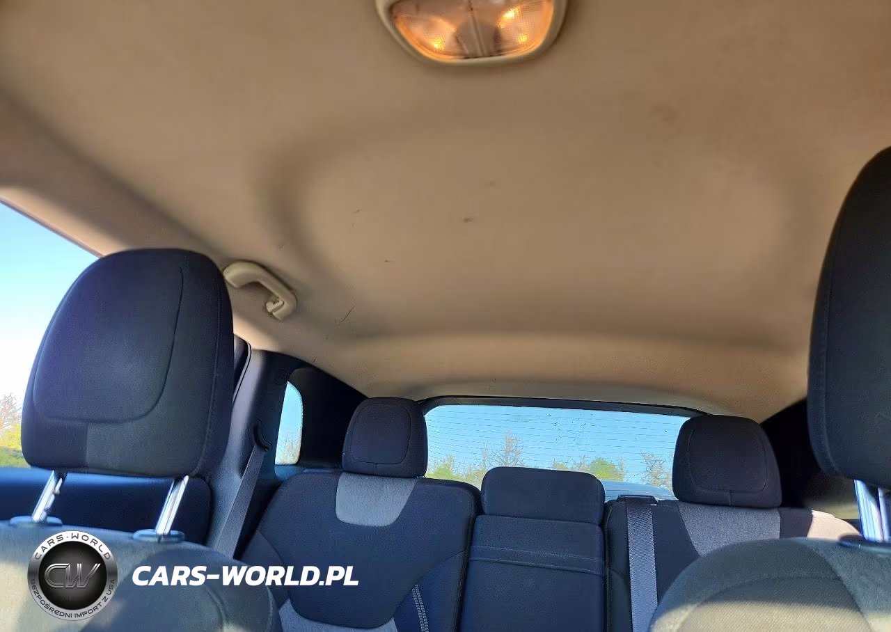 2014 Jeep Cherokee Latitude VIN:1C4PJMCS5EW285895 - 10