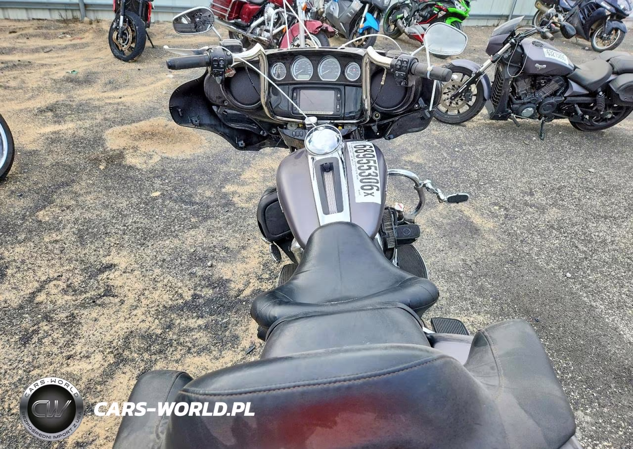 2017 Harley-Davidson Flhtk Ultra Limited VIN:1HD1KED15HB604110 - 6