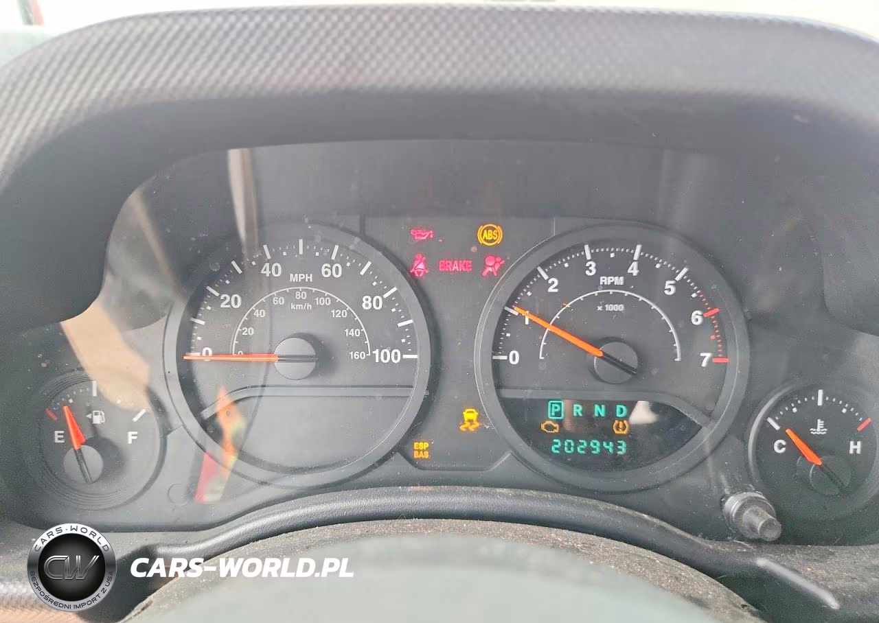 2009 Jeep Wrangler Unlimited X VIN:1J4GA39199L700162 - 9