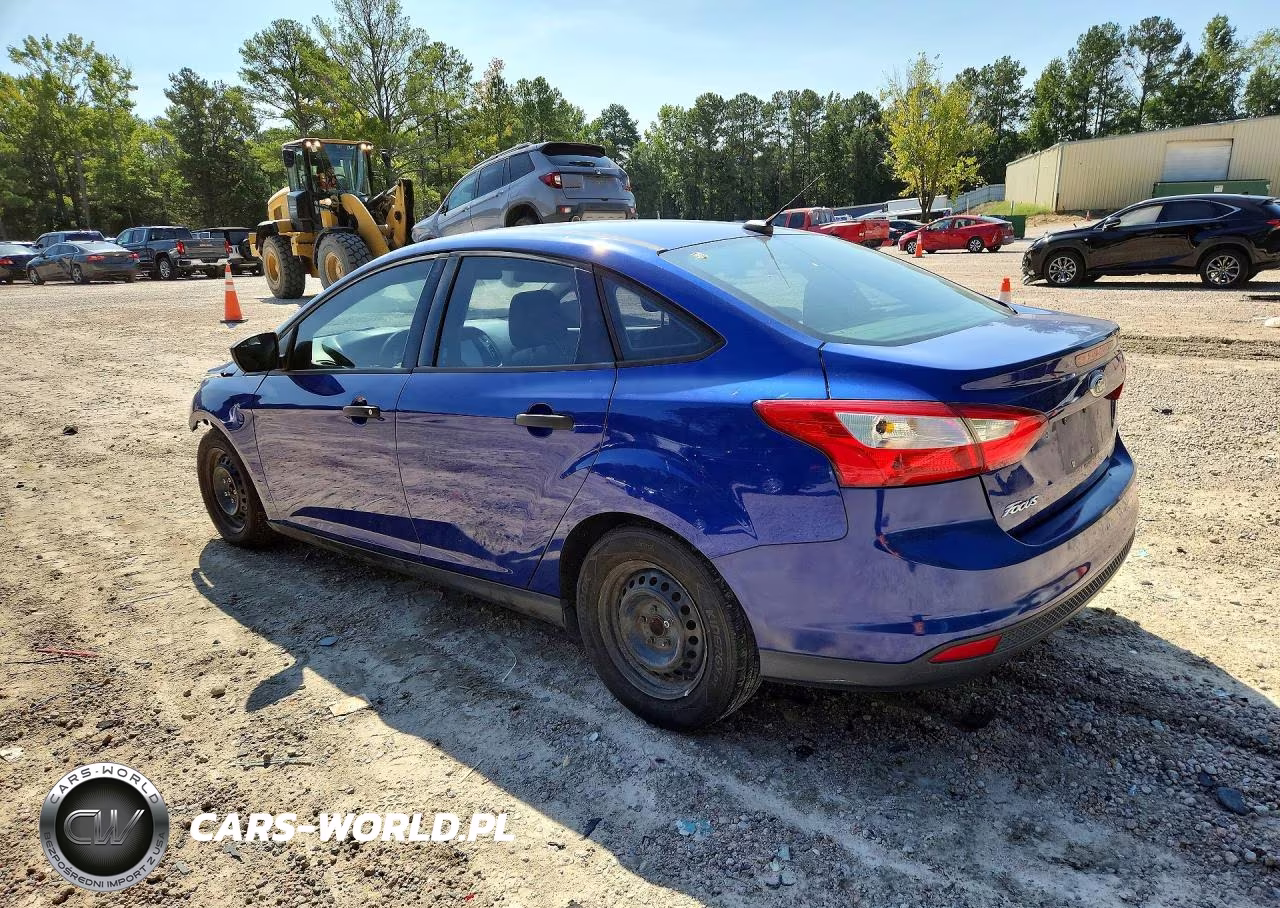 2012 Ford Focus S VIN:1FAHP3E27CL254260 - 2