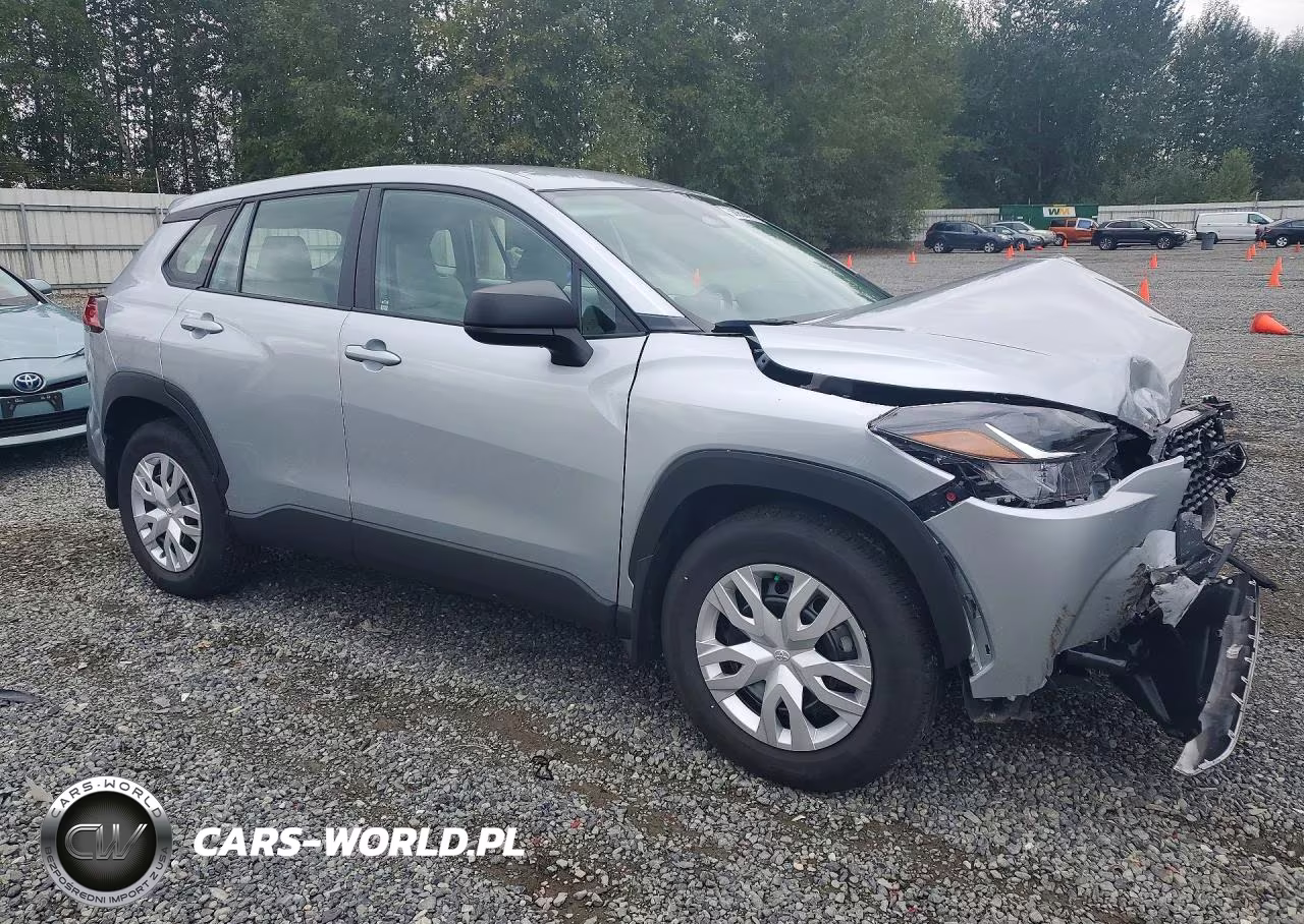 2024 Toyota Corolla Cross L VIN:7MUAAABG3RV116567 - 4