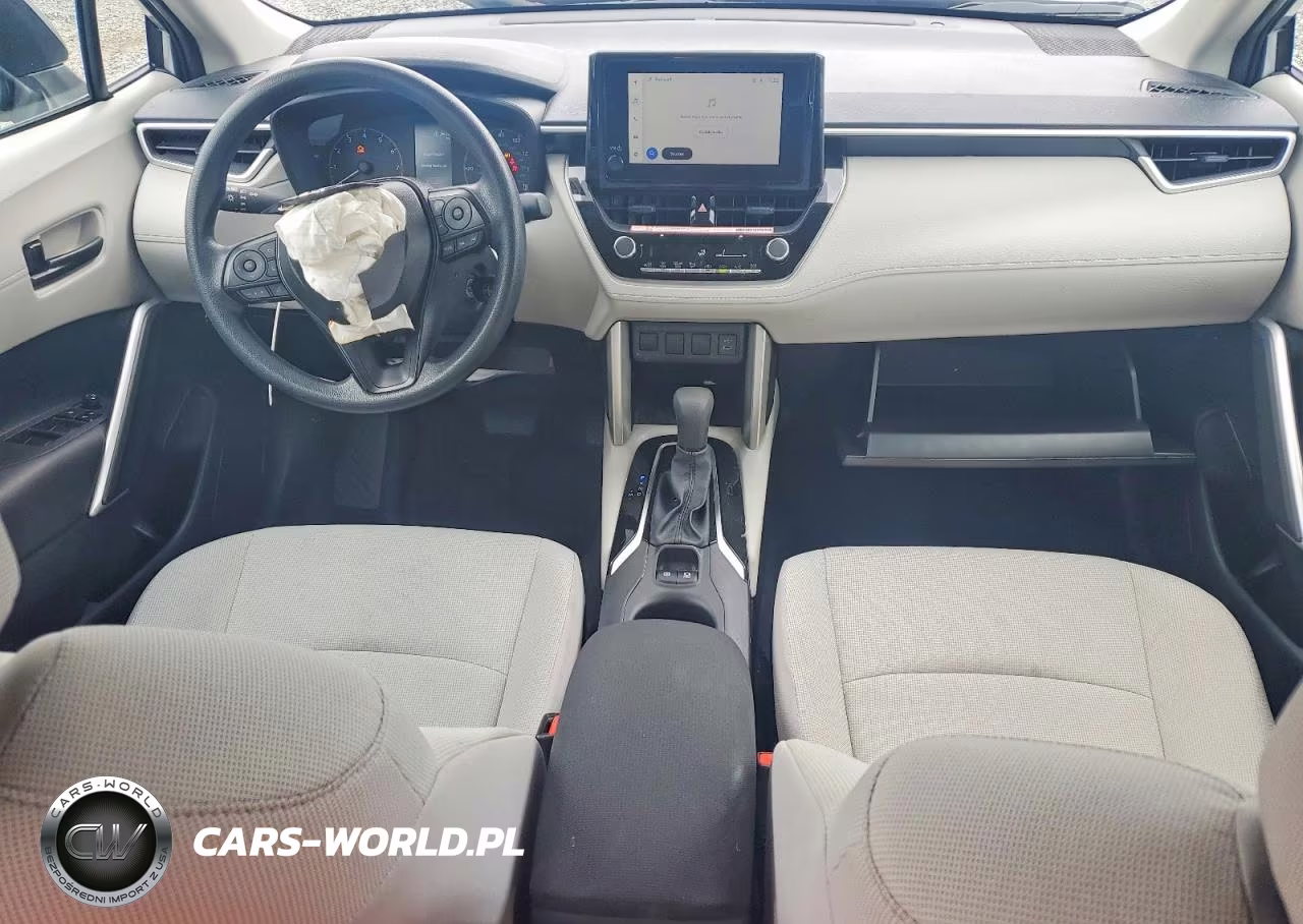 2024 Toyota Corolla Cross L VIN:7MUAAABG3RV116567 - 8