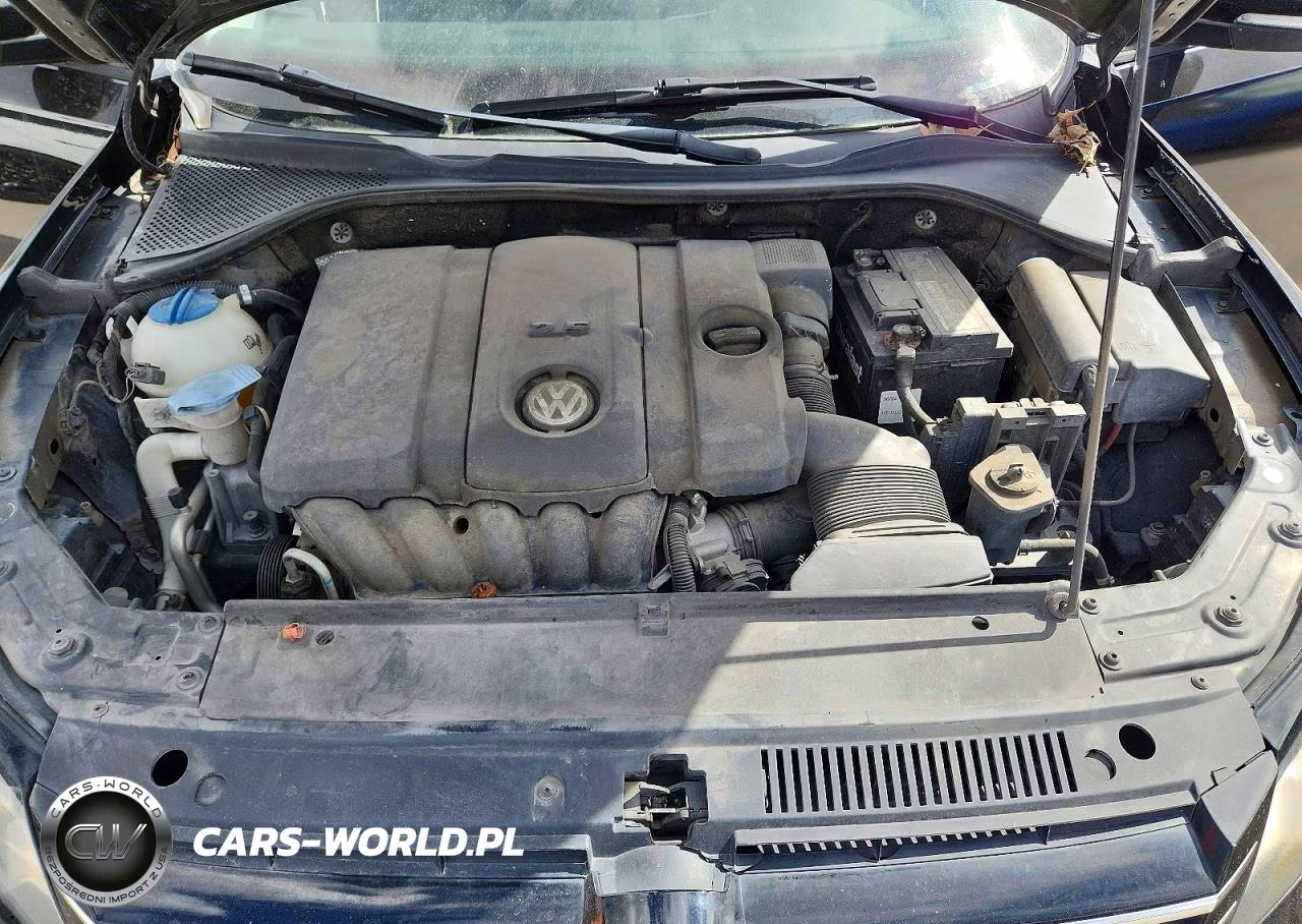 2012 Volkswagen Passat S VIN:1VWAP7A33CC075051 - 11