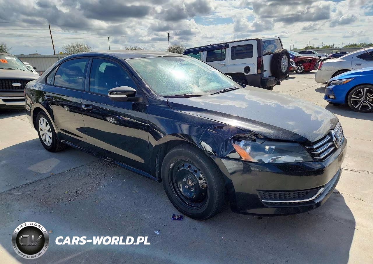 2012 Volkswagen Passat S VIN:1VWAP7A33CC075051 - 4