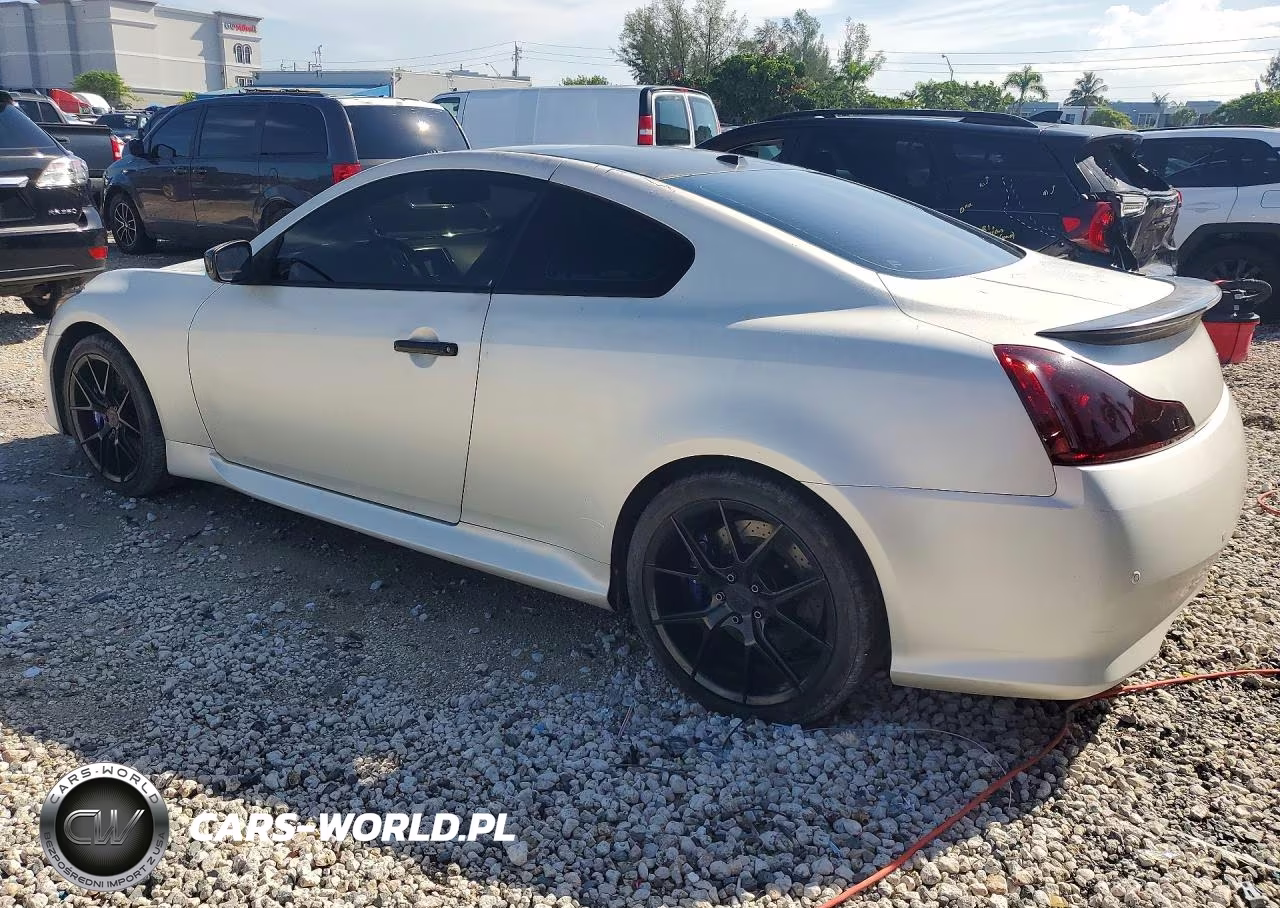 2013 Infiniti G37 Journey VIN:JN1CV6EK8DM900092 - 2