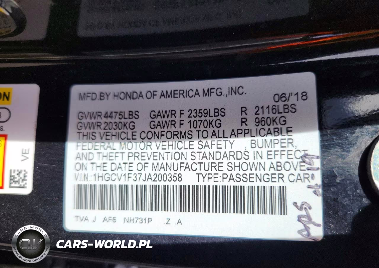 2018 Honda Accord Sport VIN:1HGCV1F37JA200358 - 12
