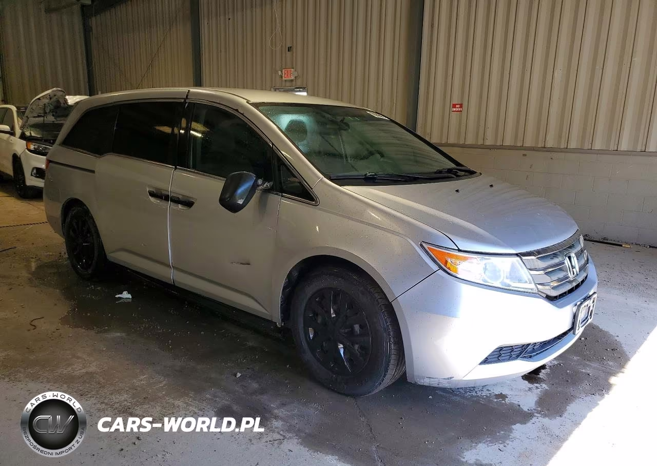 2013 Honda Odyssey Lx VIN:5FNRL5H24DB042941 - 4