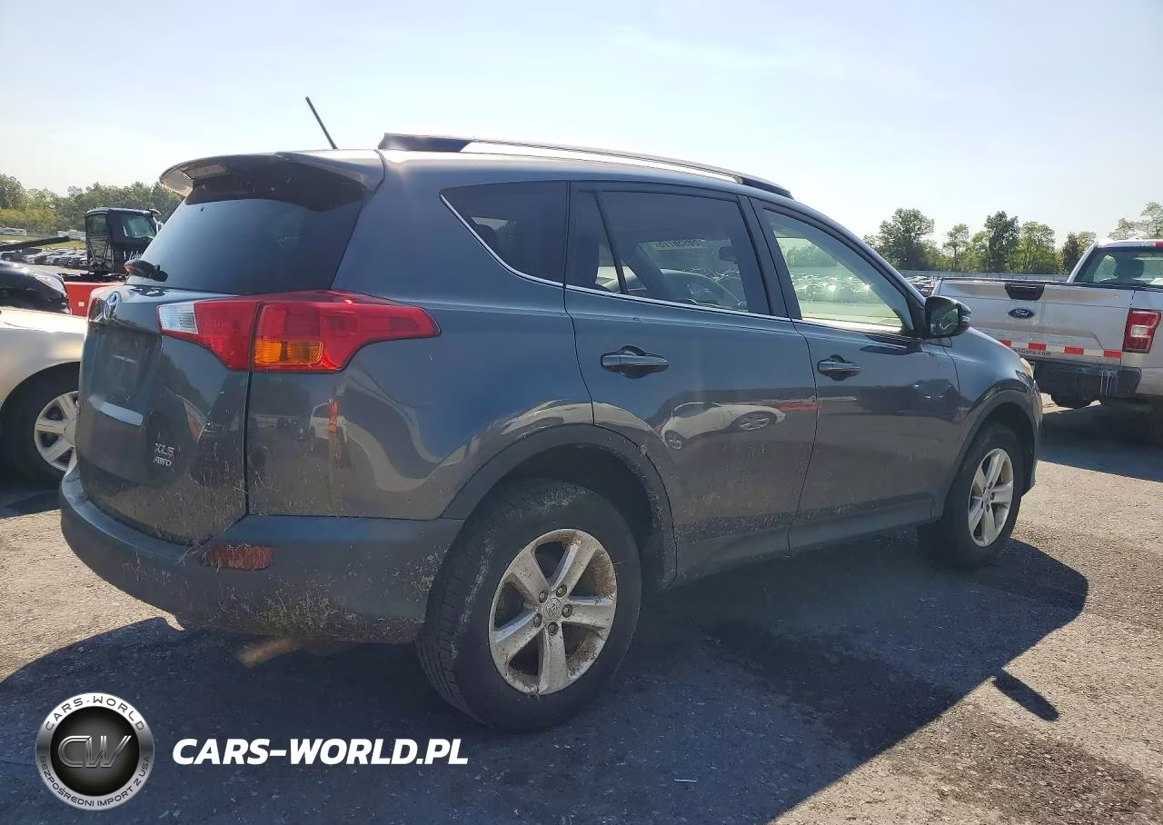 2013 Toyota Rav4 Xle VIN:JTMRFREV5DD008253 - 3