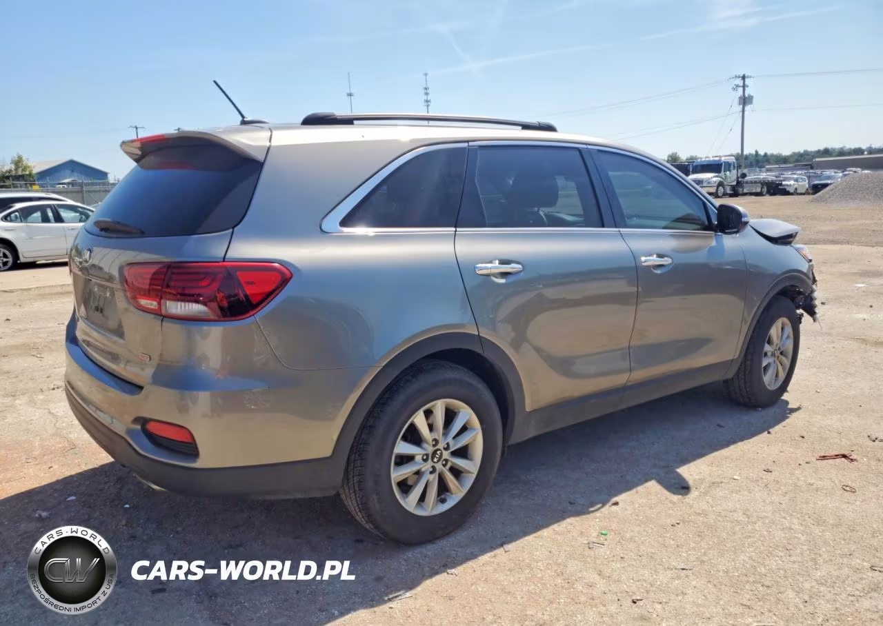 2019 Kia Sorento Lx VIN:5XYPG4A38KG455475 - 3