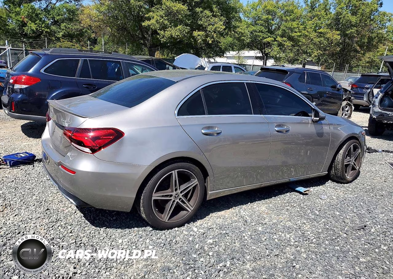 2019 Mercedes-Benz A 220 4Matic VIN:WDD3G4FB6KW020509 - 3