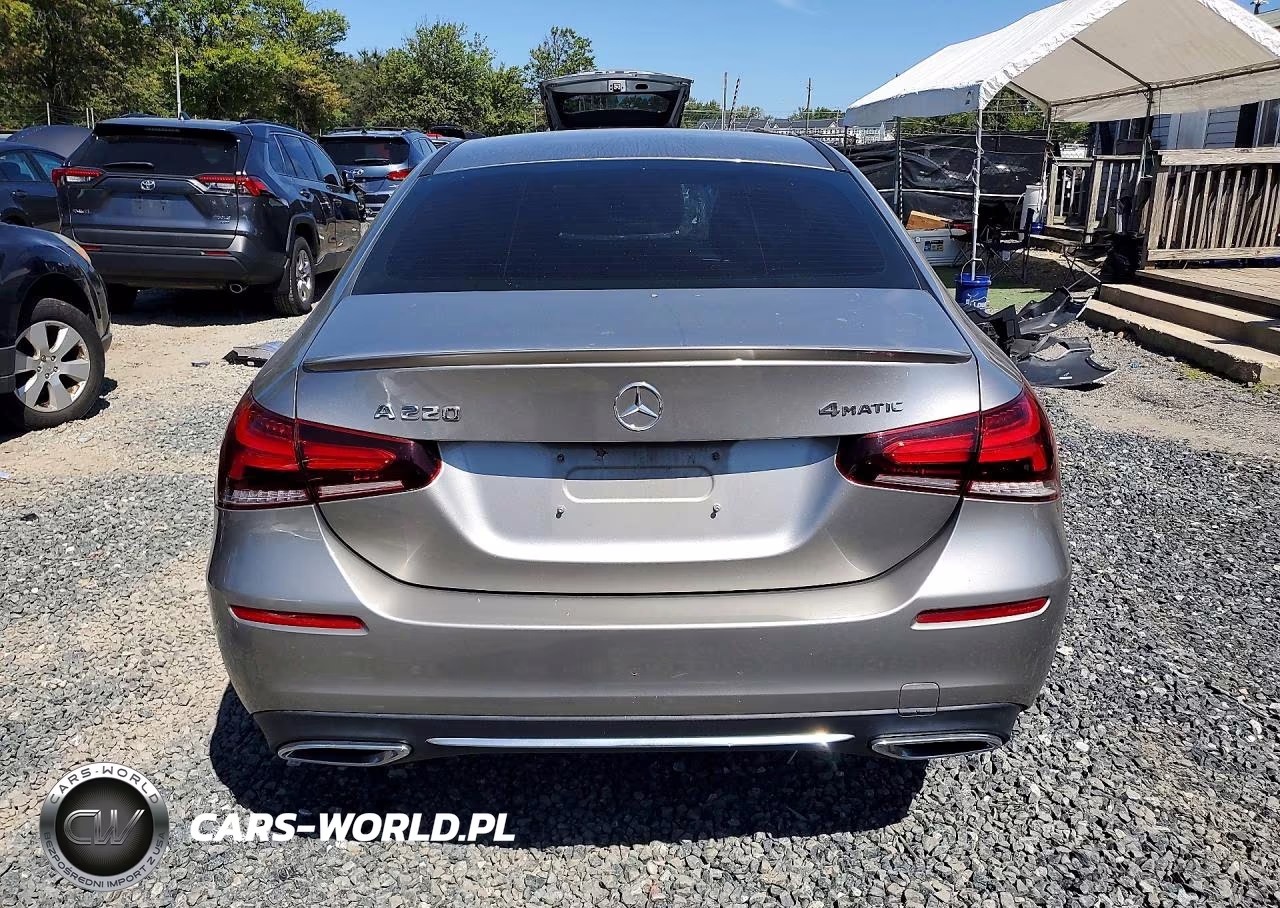 2019 Mercedes-Benz A 220 4Matic VIN:WDD3G4FB6KW020509 - 6