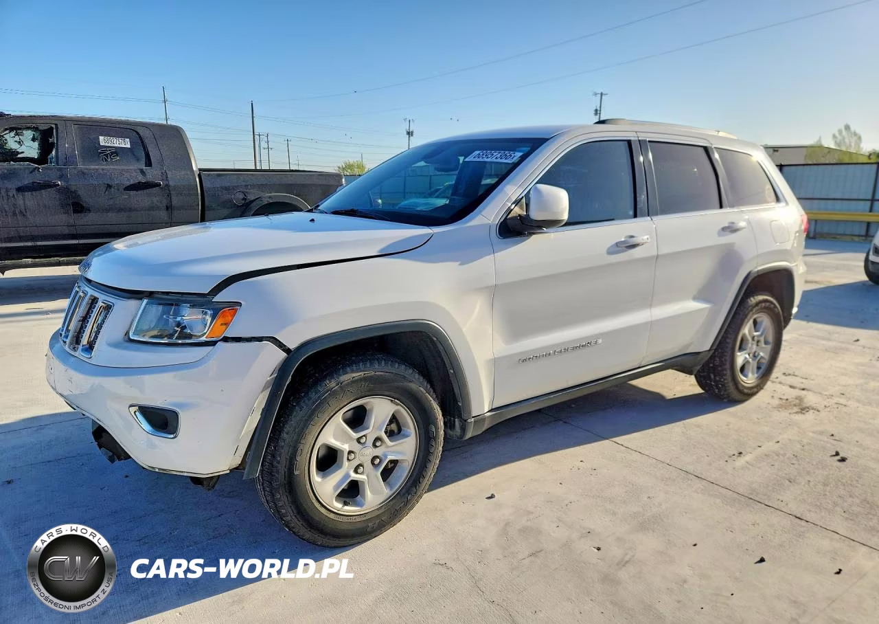 2015 Jeep Grand Cherokee Laredo VIN:1C4RJEAG6FC192531 - 1
