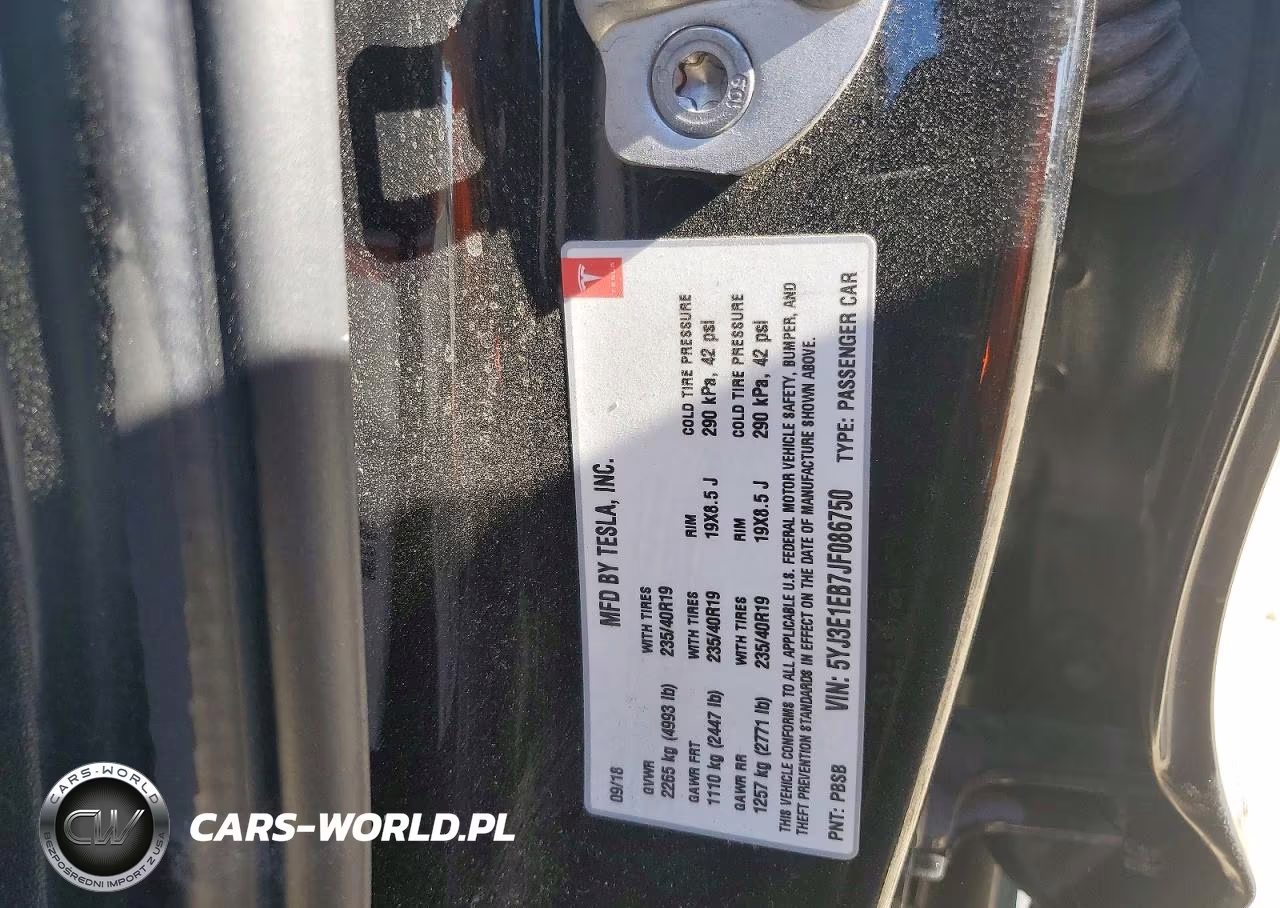 2018 Tesla Model 3 VIN:5YJ3E1EB7JF086750 - 12