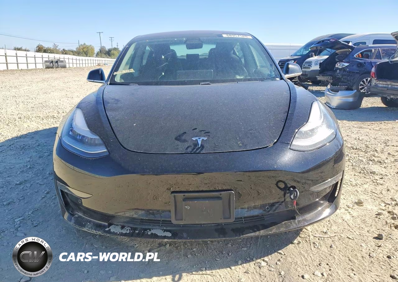 2018 Tesla Model 3 VIN:5YJ3E1EB7JF086750 - 5
