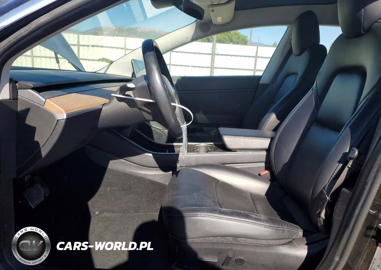 2018 Tesla Model 3 VIN:5YJ3E1EB7JF086750 - 7
