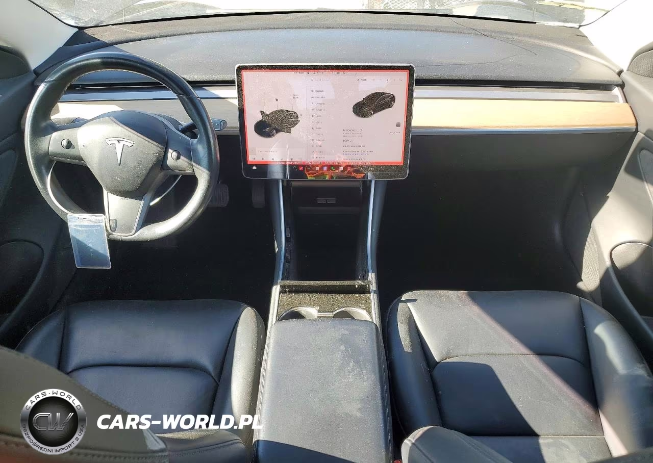 2018 Tesla Model 3 VIN:5YJ3E1EB7JF086750 - 8
