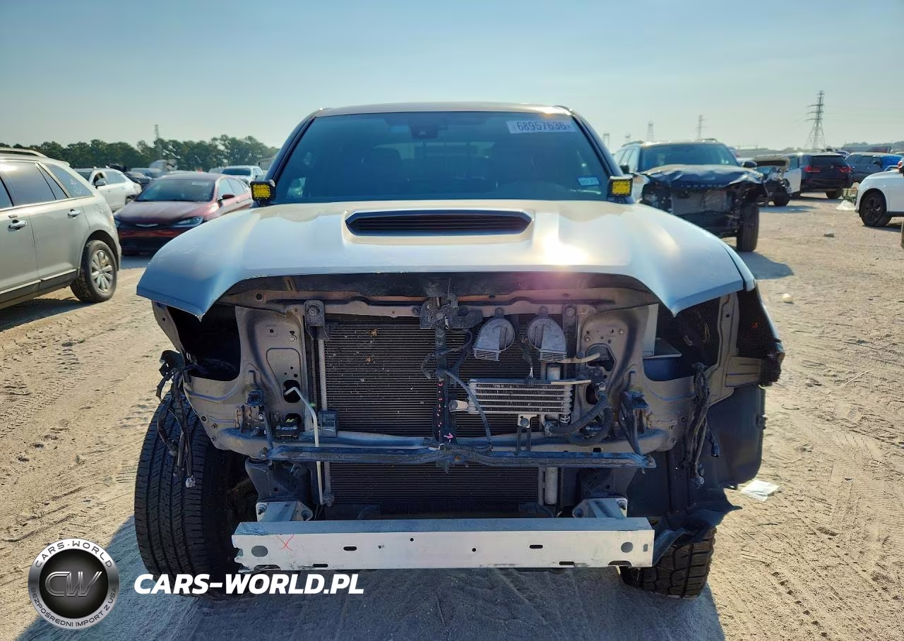 2019 Toyota Tacoma Trd Sport VIN:5TFAZ5CN5KX085572 - 5