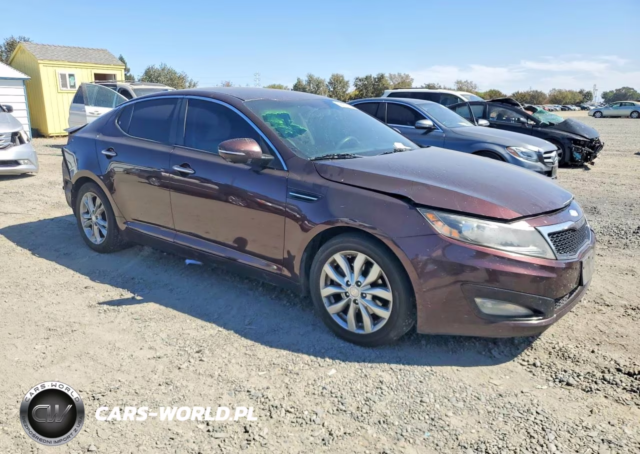 2013 Kia Optima Lx VIN:5XXGM4A75DG206683 - 4