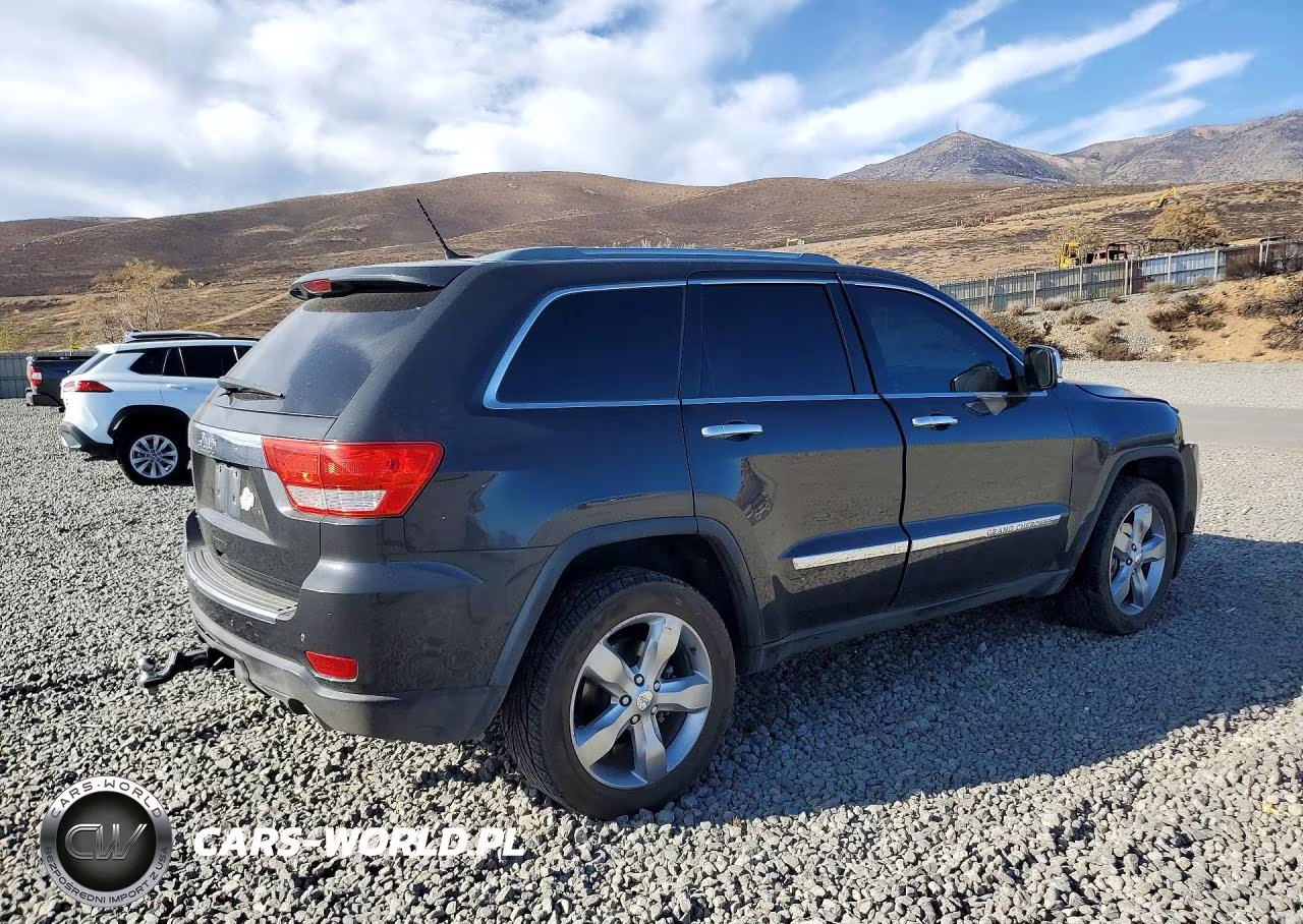 2011 Jeep Grand Cherokee Overland VIN:1J4RR6GT3BC606467 - 3