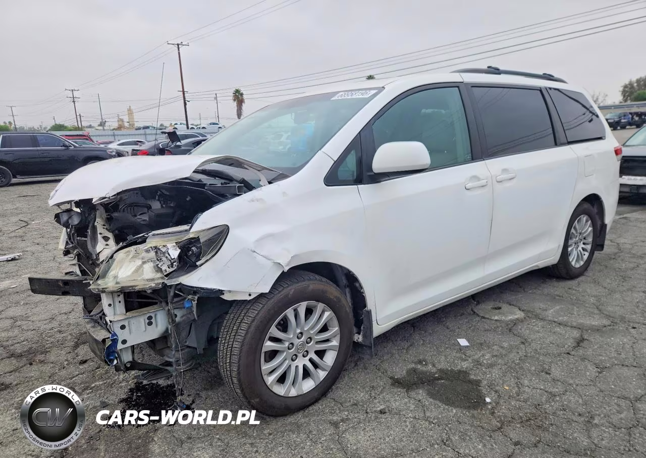 2011 Toyota Sienna Xle 8-Passenger