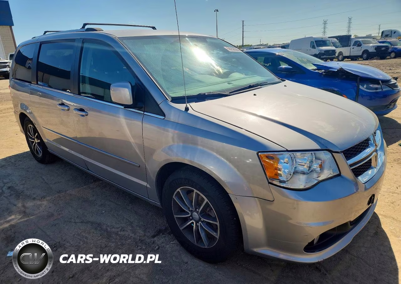 2017 Dodge Grand Caravan Sxt VIN:2C4RDGCG8HR697058 - 4