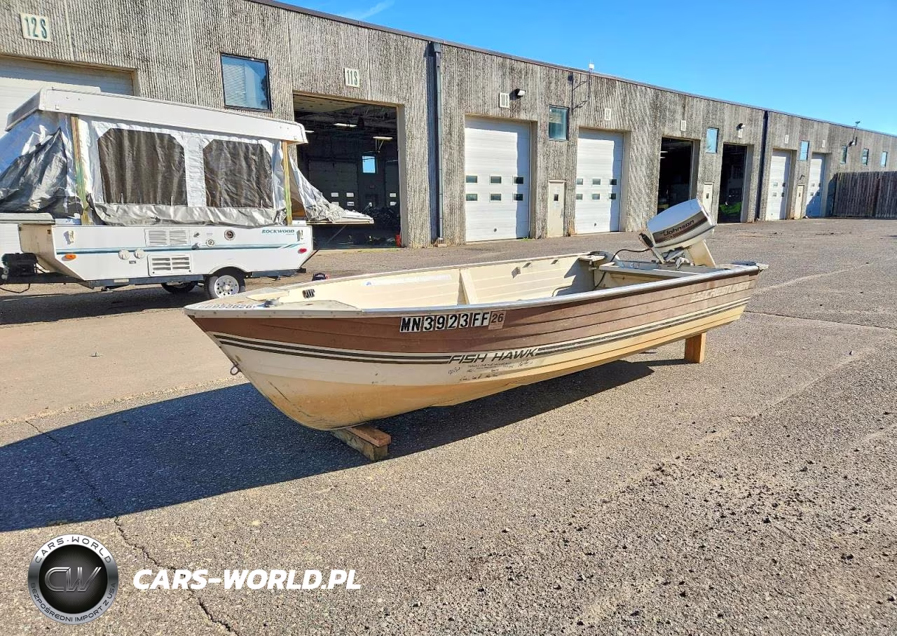 1988 Crestliner Fish Hawk VIN:N0R16691E787 - 2