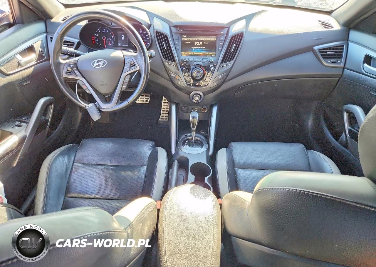 2016 Hyundai Veloster Turbo VIN:KMHTC6AE5GU275377 - 8