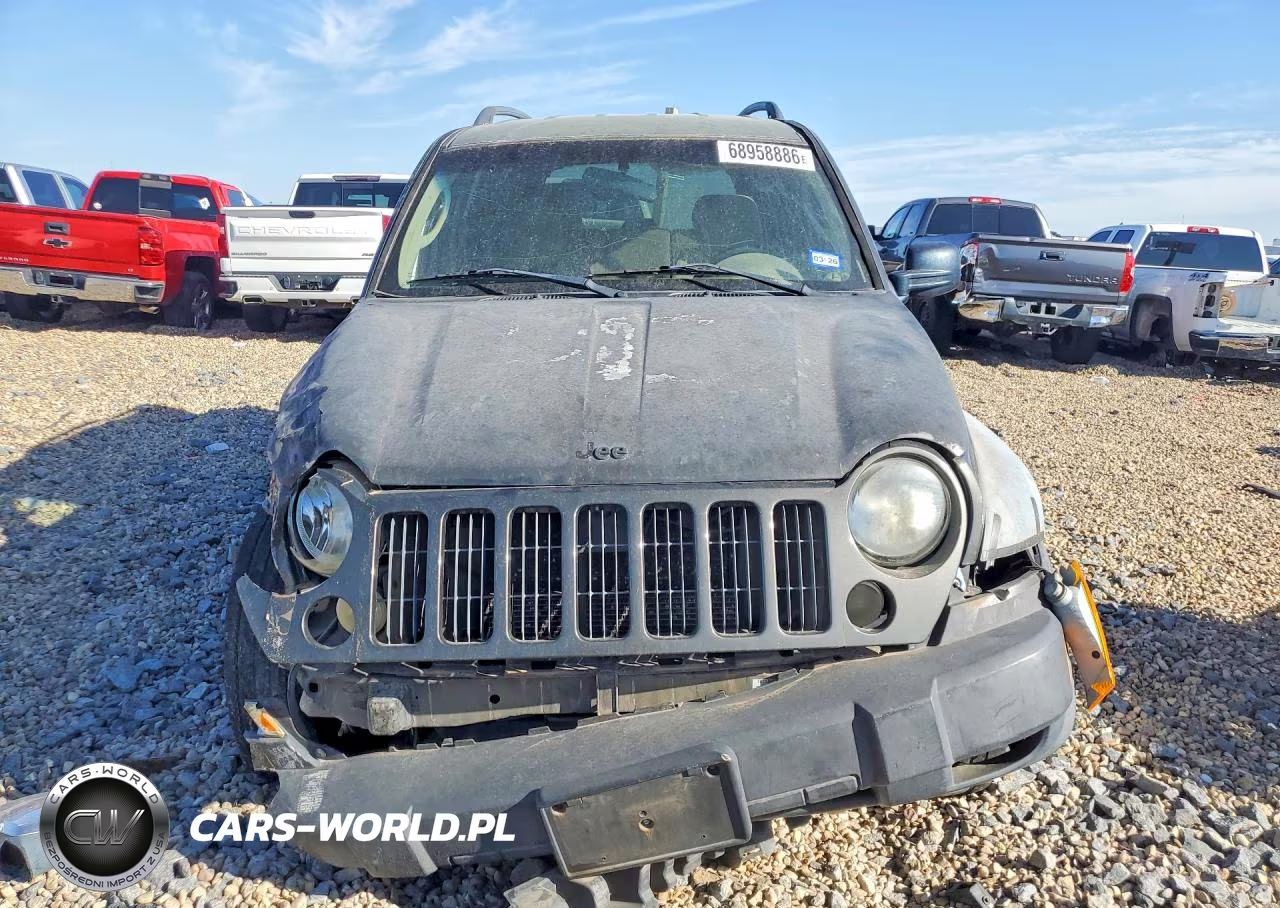 2006 Jeep Liberty Sport VIN:1J4GK48K46W105730 - 5