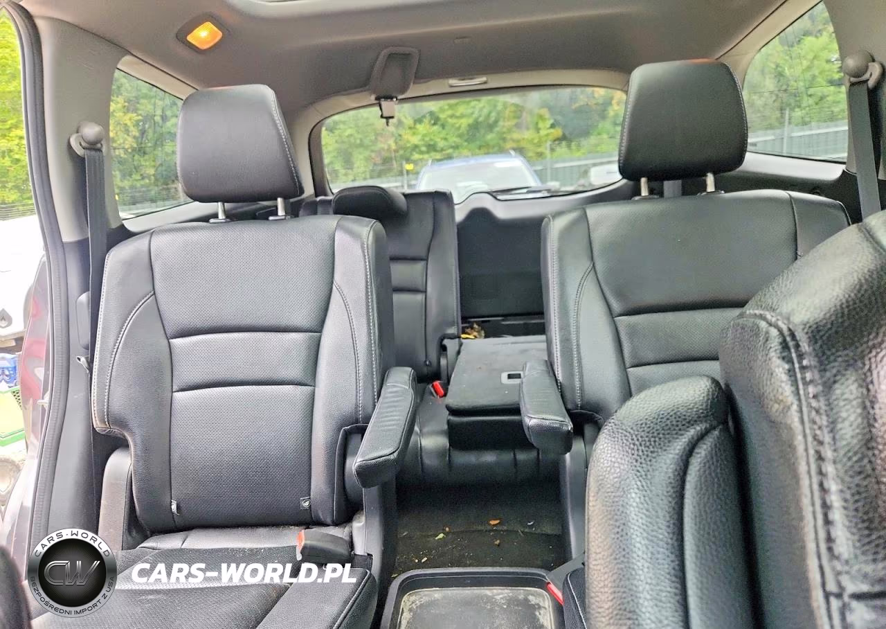 2018 Honda Pilot Elite VIN:5FNYF6H01JB021029 - 10