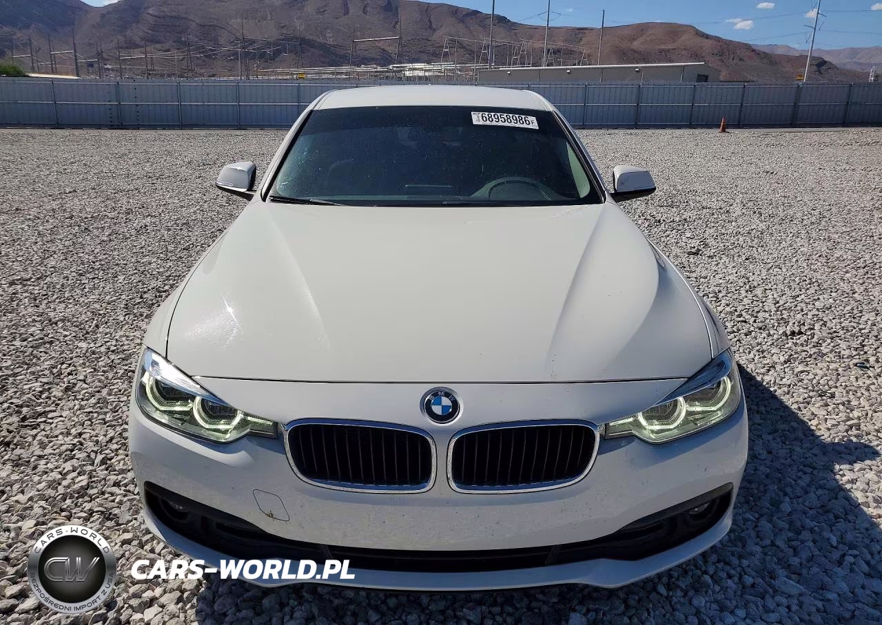 2018 BMW 320 I VIN:WBA8A9C59JK623132 - 5