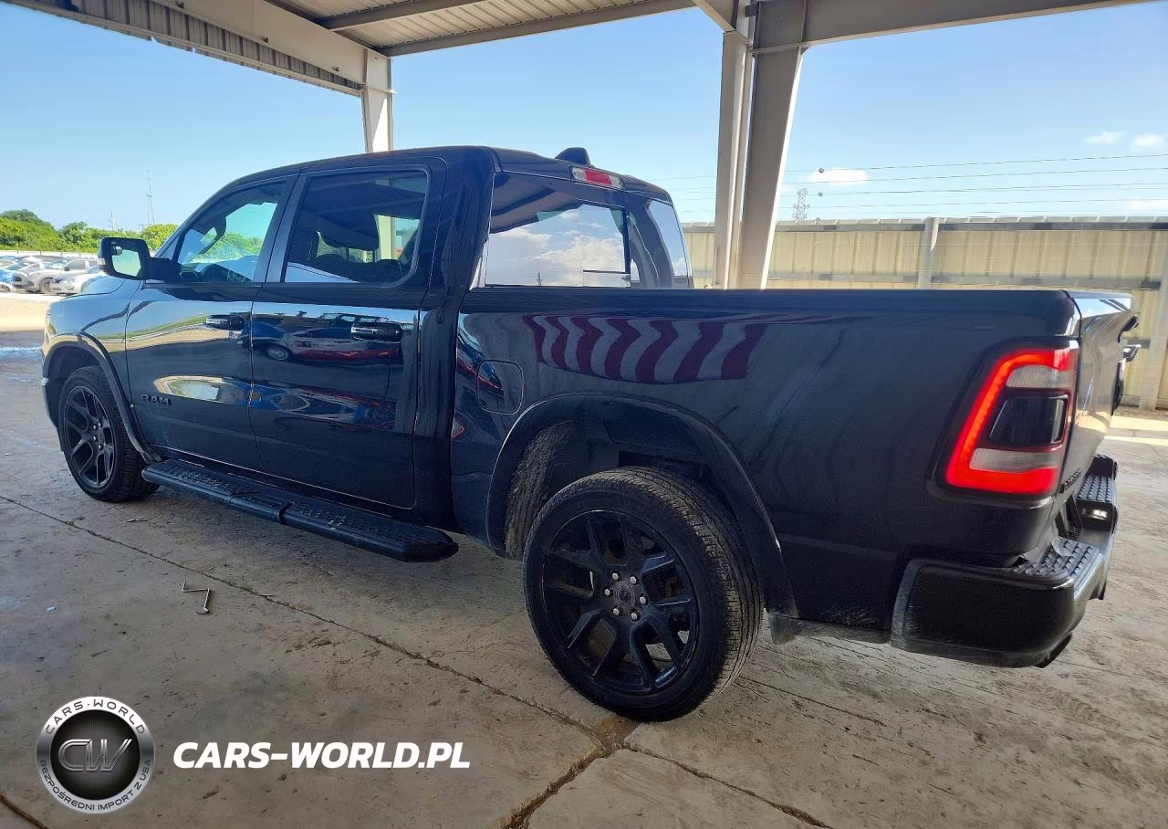 2022 Ram 1500 Laramie VIN:1C6RREJT5NN335887 - 2