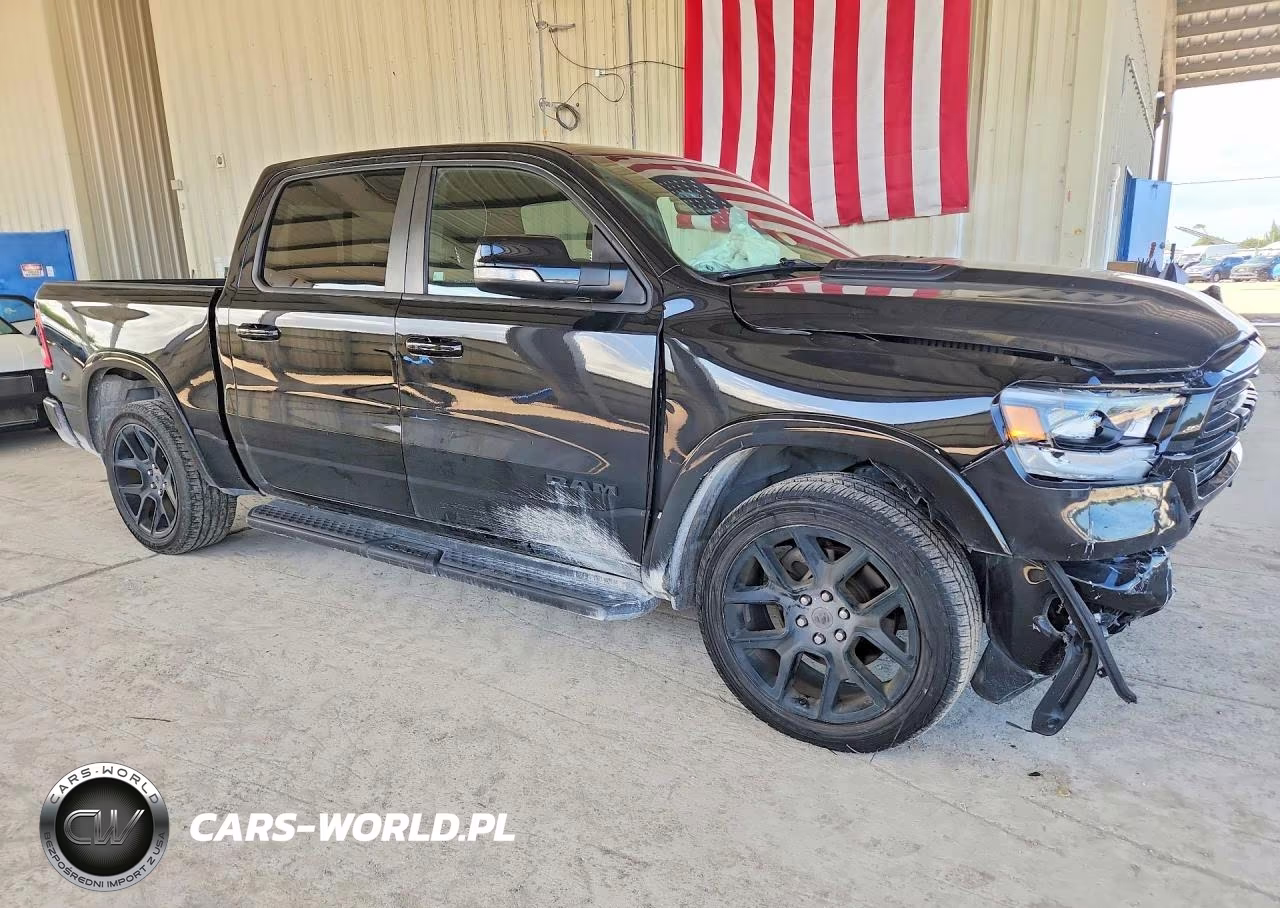 2022 Ram 1500 Laramie VIN:1C6RREJT5NN335887 - 4