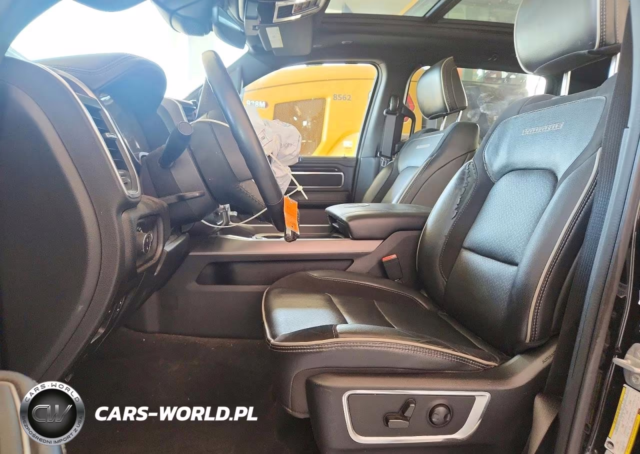 2022 Ram 1500 Laramie VIN:1C6RREJT5NN335887 - 7