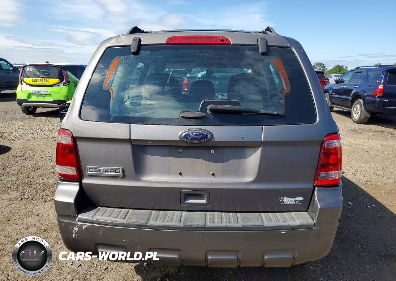 2012 Ford Escape Xls VIN:1FMCU0C78CKB47990 - 6