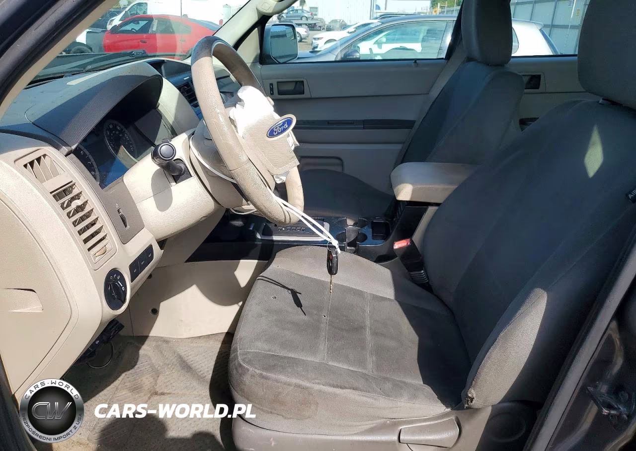 2012 Ford Escape Xls VIN:1FMCU0C78CKB47990 - 7