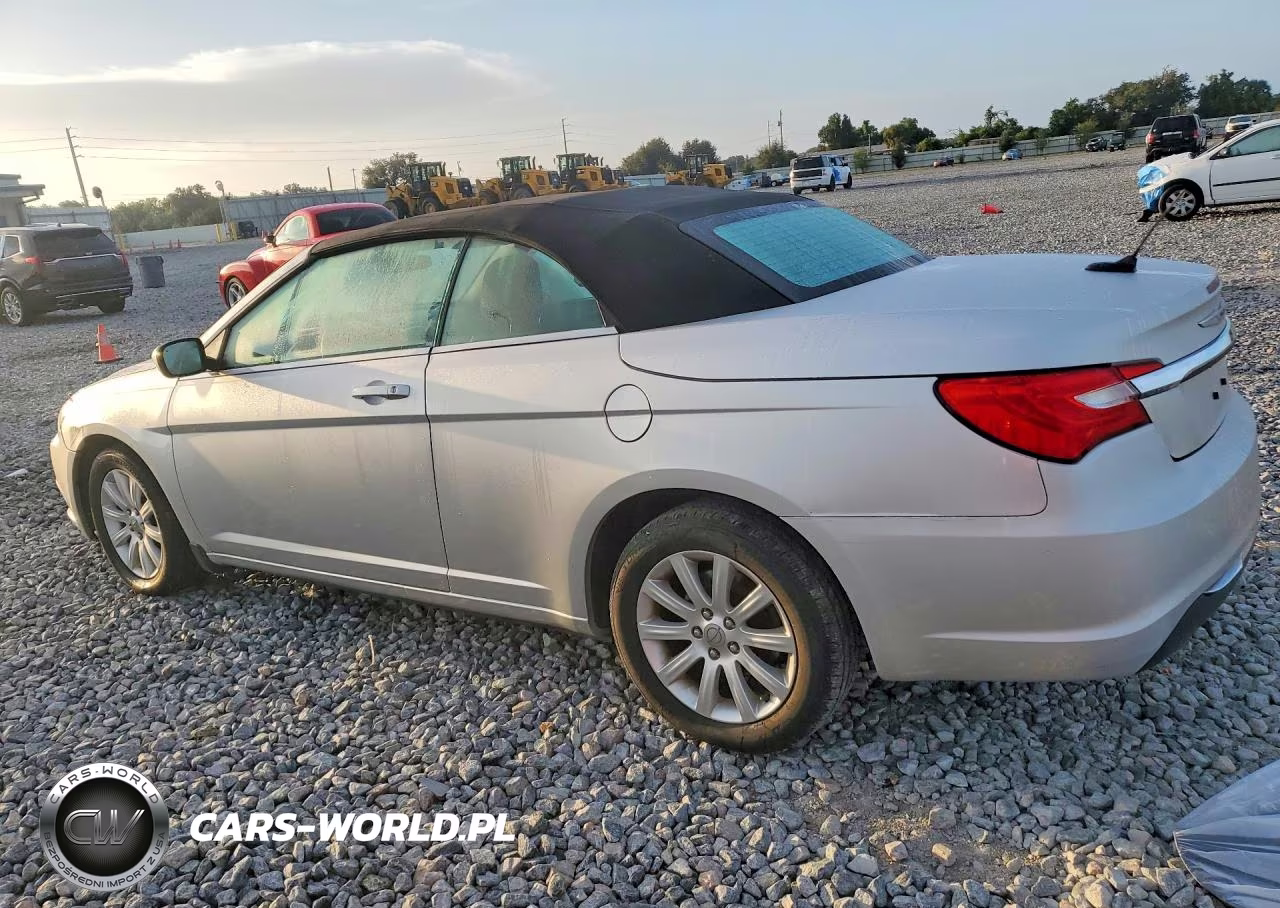 2012 Chrysler 200 Touring VIN:1C3BCBEB3CN233288 - 2