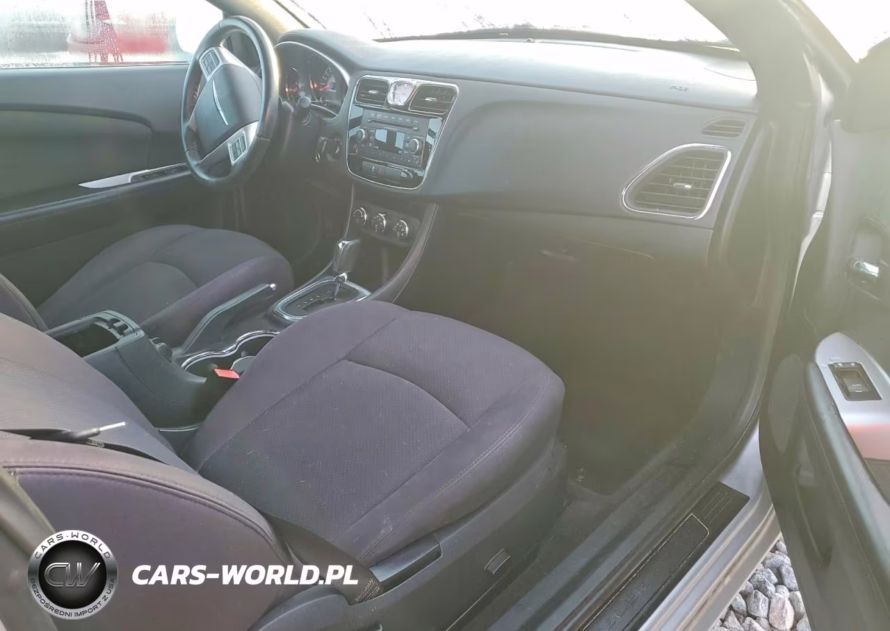 2012 Chrysler 200 Touring VIN:1C3BCBEB3CN233288 - 8